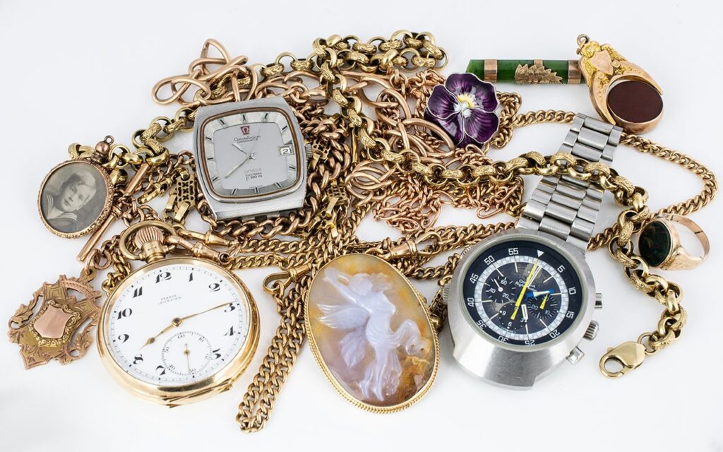Collection of gold jewellery & watches